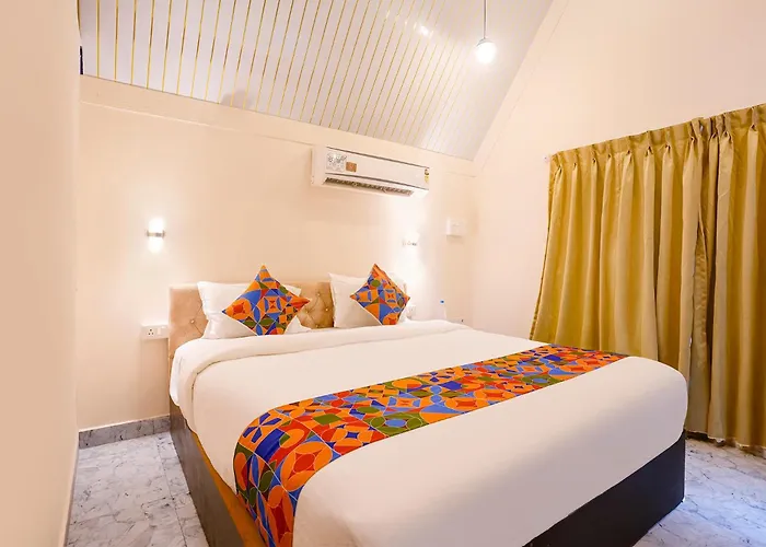 Fabhotel Hill View Cottages - Nr Club Cubana