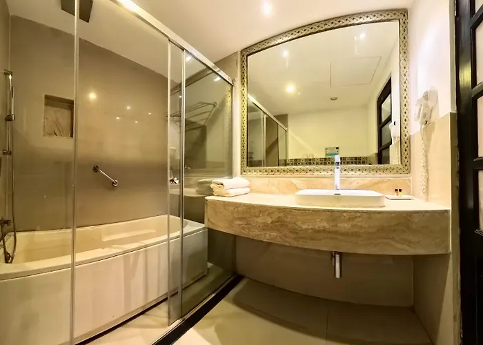 Silver Sands Serenity Resort, Candolim